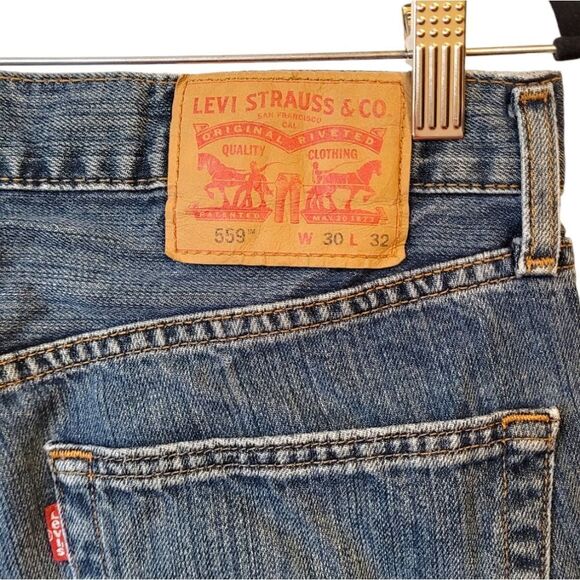 Levi's 559 Dark Wash Relaxed Straight Leg Jeans Size 30x32 - Picture 4 of 5